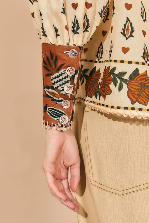  BEIGE AINIKA FLORAL LONG SLEEVE BLOUSE
