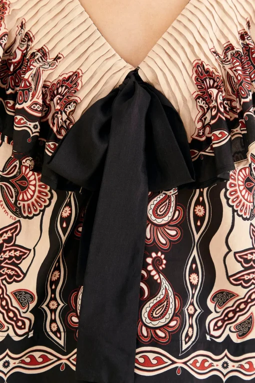  BLACK &AMP; WHITE SWEET MERMAIDS BLOUSE