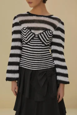  BLACK AND WHITE STRIPES CROCHET BLOUSE
