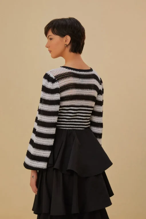  BLACK AND WHITE STRIPES CROCHET BLOUSE