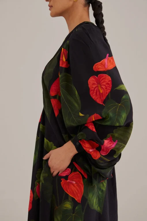  BLACK ANTHURIUM V NECK MAXI DRESS