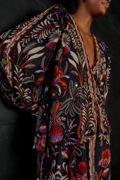  BLACK CLASSIC GARDEN MIRROR TRIM BLOUSE
