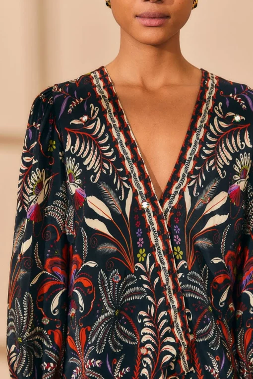  BLACK CLASSIC GARDEN MIRROR TRIM BLOUSE