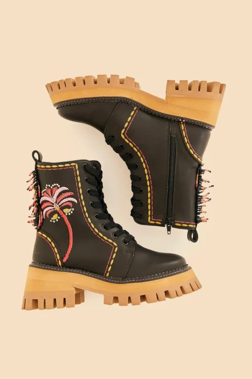  BLACK EMBROIDERED MID BOOT