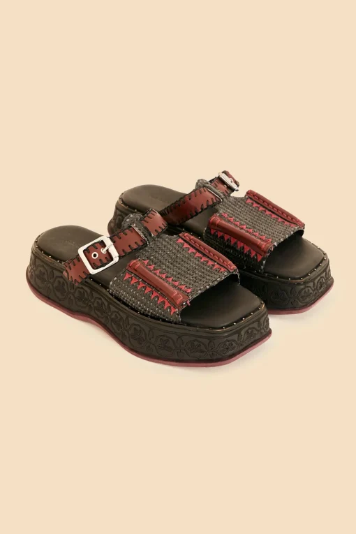  BLACK FLATFORM MULE