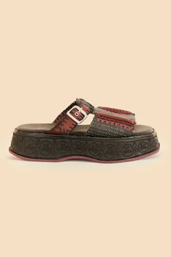  BLACK FLATFORM MULE