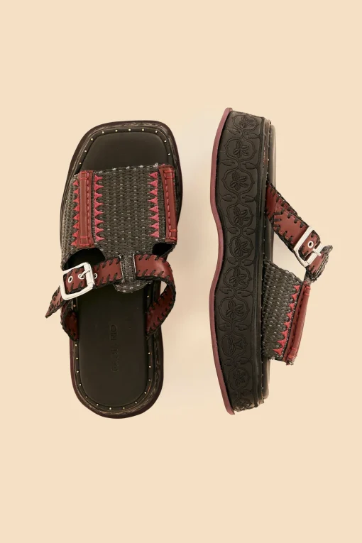  BLACK FLATFORM MULE