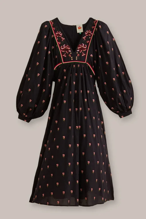  BLACK FLORAL EMBROIDERED V NECK MAXI DRESS