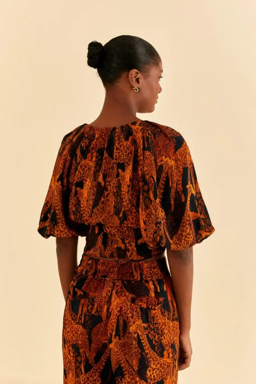  BLACK GIRAFFES PUFF SLEEVE BLOUSE