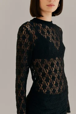  BLACK LACE LONG SLEEVE BLOUSE