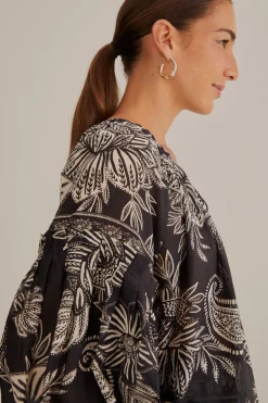  BLACK PAISLEY BLOOM BLOUSE