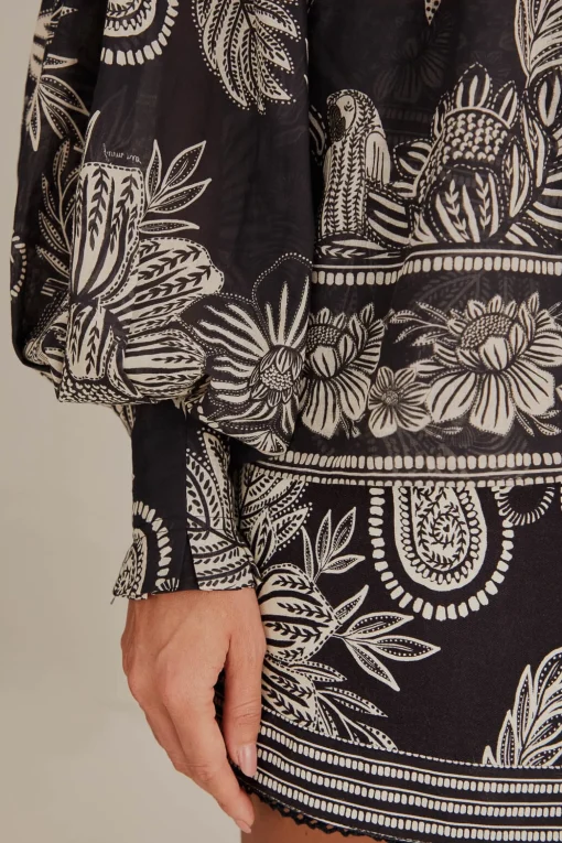  BLACK PAISLEY BLOOM BLOUSE