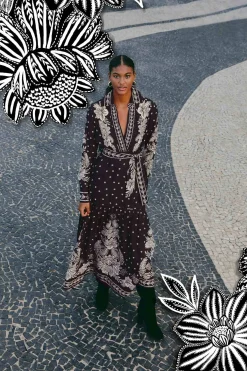  BLACK PAISLEY BLOOM MAXI DRESS