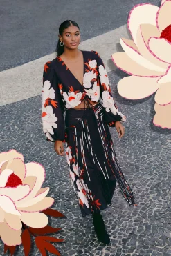  BLACK PEONY FRINGE MIDI SKIRT