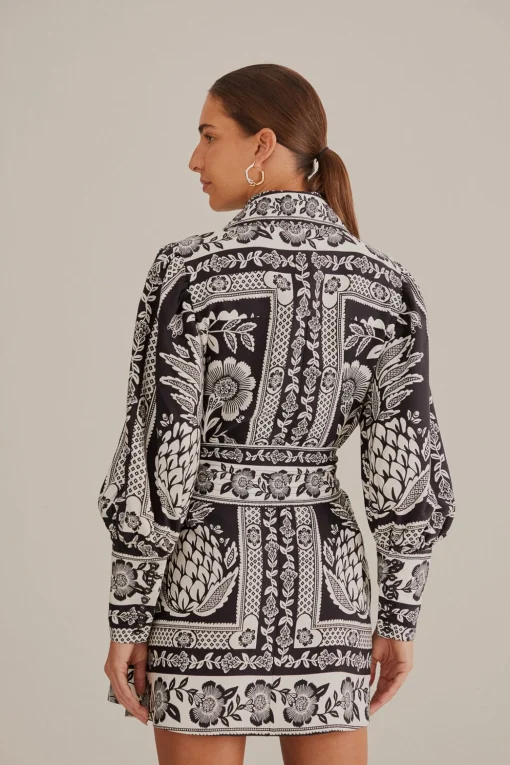  BLACK PINEAPPLE GARDEN LONG SLEEVE SHIRTDRESS