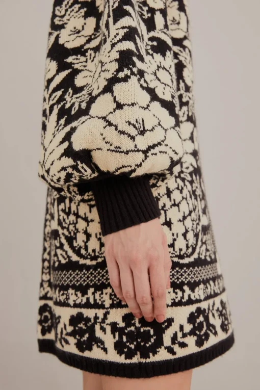 BLACK PINEAPPLE GARDEN MINI SWEATER DRESS