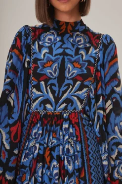  BLACK TOUCANS SCARF LONG SLEEVE MAXI DRESS