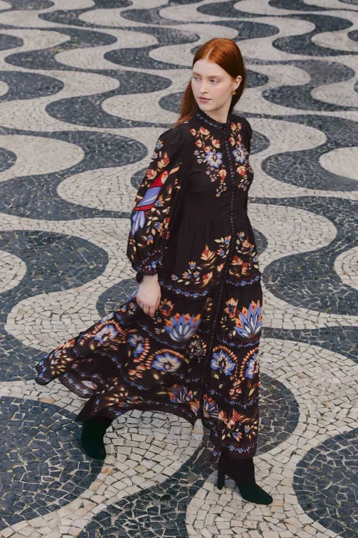  BLACK WINTER GARDEN LONG SLEEVE MAXI DRESS