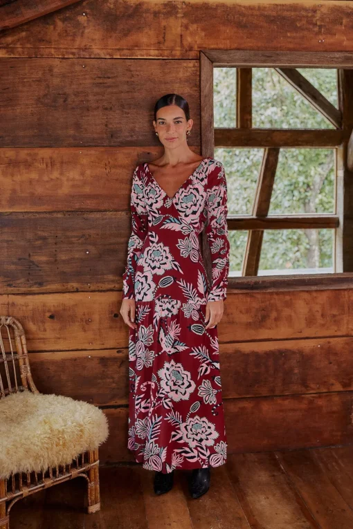  BURGUNDY PINEAPPLE INSPIRATION V NECK MAXI DRESS