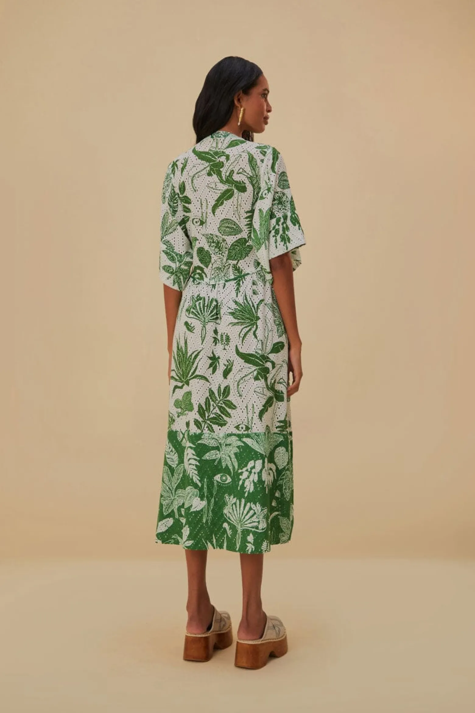 FOREST SOUL SHORT SLEEVE MIDI DRESS
