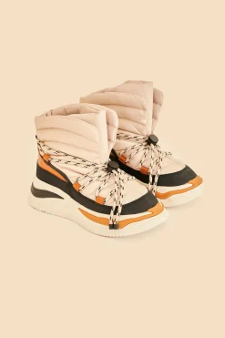  OFF WHITE MATELASSE PUFFY BOOT