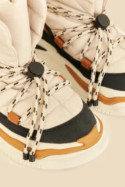  OFF WHITE MATELASSE PUFFY BOOT