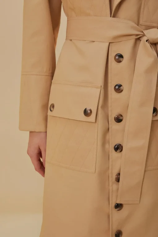  POCKETS OVER NUDE TRENCH COAT