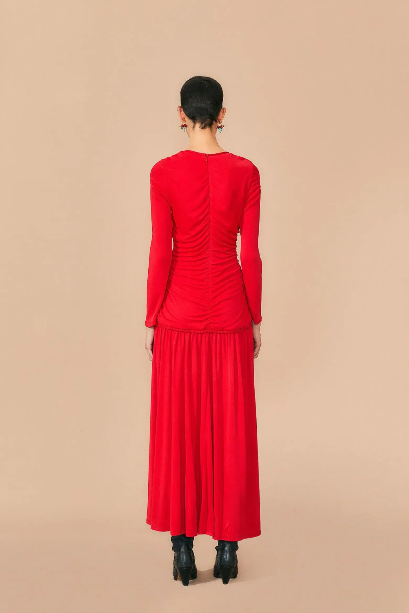 RED V NECKLINE LONG SLEEVE MIDI DRESS