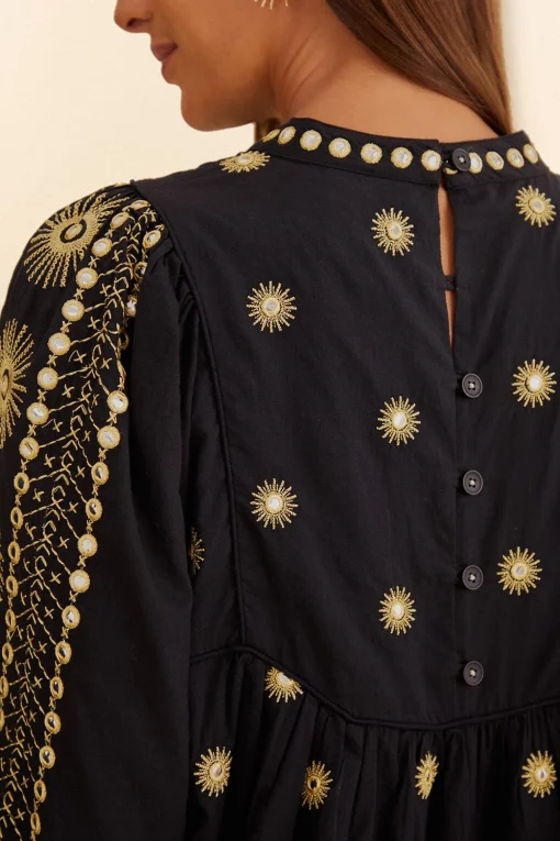  SUN EMBROIDERED BLOUSE